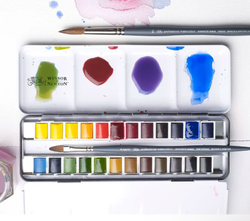 Winsor Newton 24 half pans
